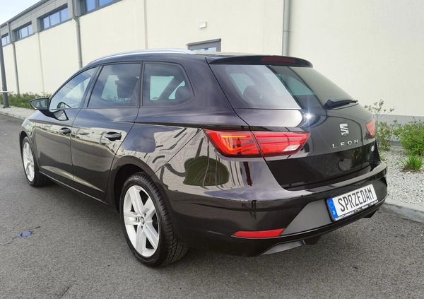 Seat Leon cena 52800 przebieg: 150000, rok produkcji 2019 z Przemyśl małe 781